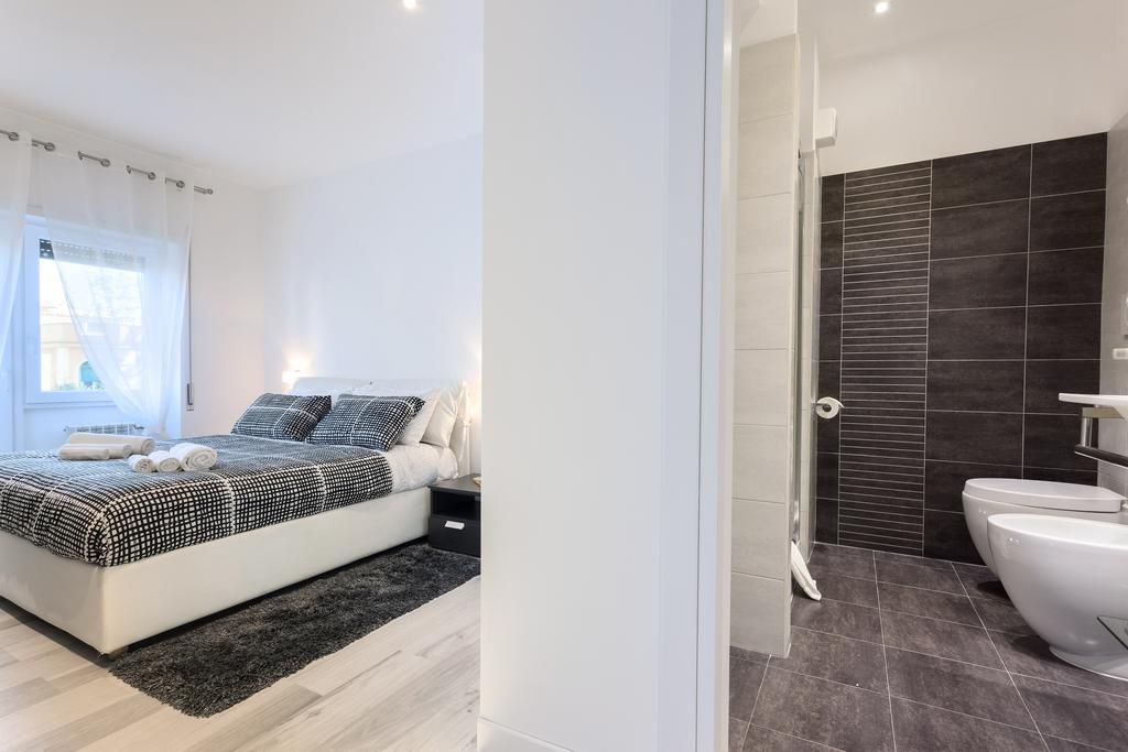 Ba.Home Roma Quarto foto